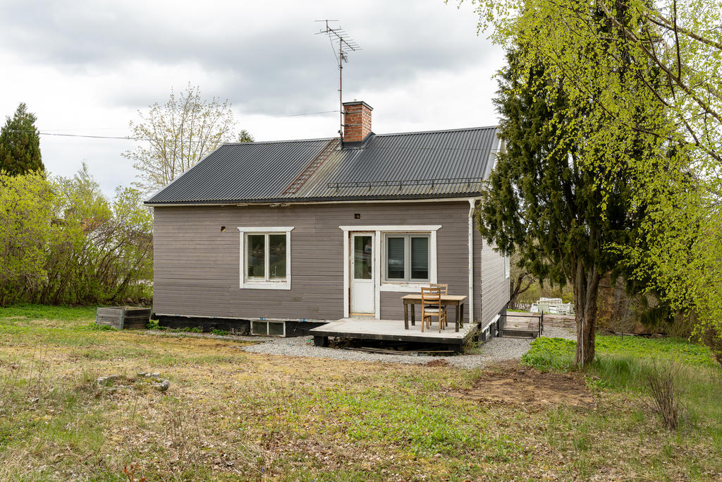 Baksida huset