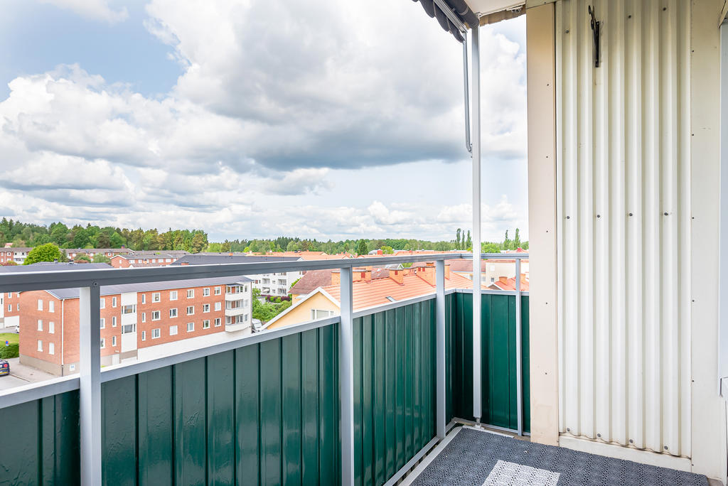 Härlig vy från 6:e våningen över hustaken på norr
