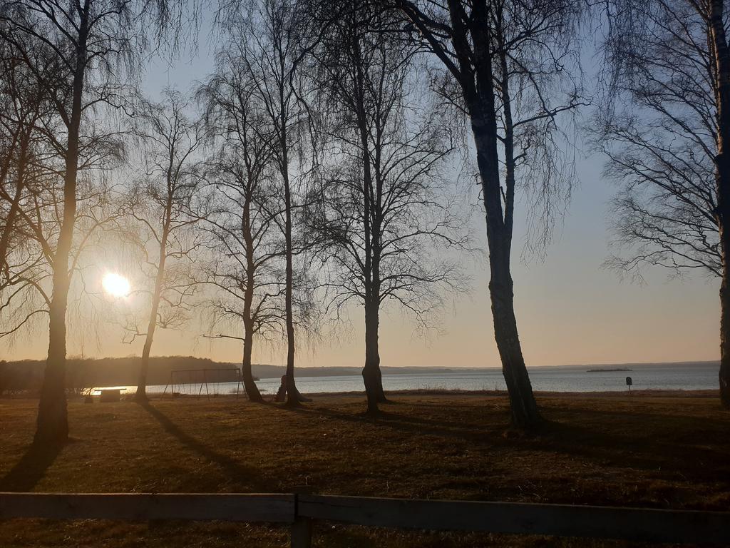 Solnedgång björkvikens strand vid Finjasön, ca 12 min cykeltur dit.