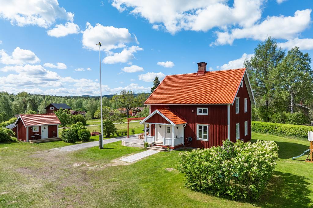 Almo Bäckängsgattu 6, Siljansnäs