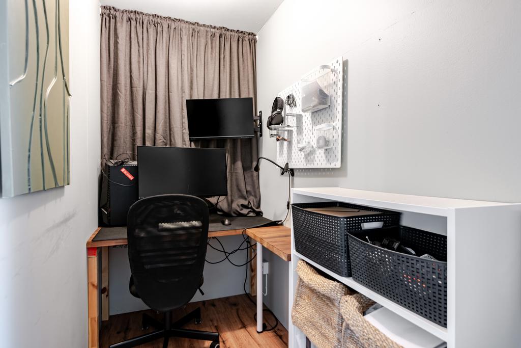 Kontor/walk in closet. Valmöjligheterna är många! 