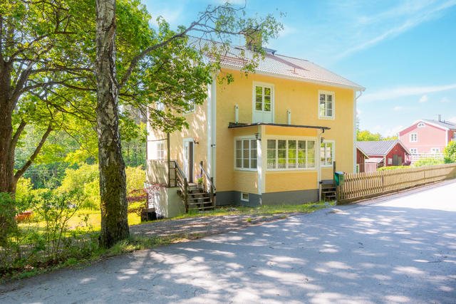 Knektvägen 4