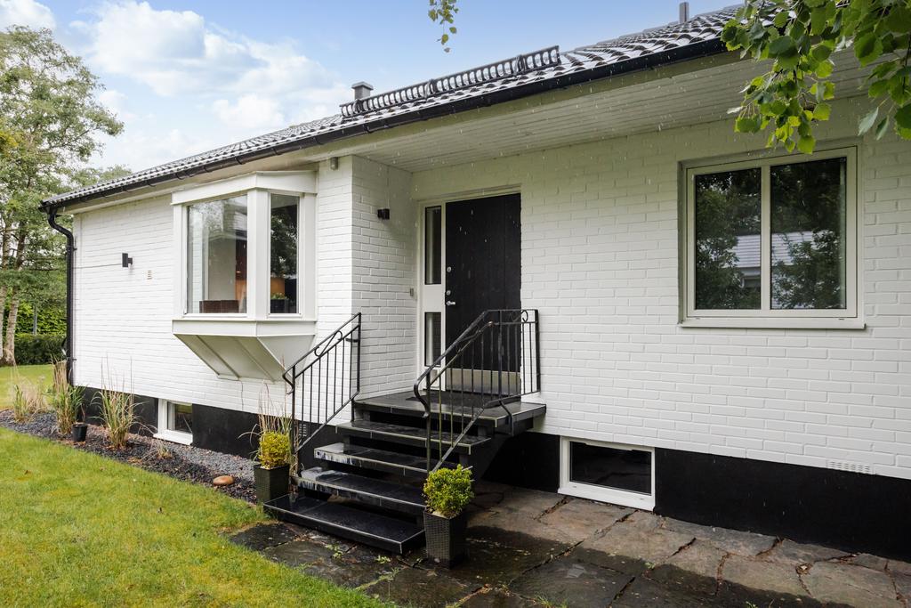 Trivsam familjevilla med bra läge på Tröingeberg 