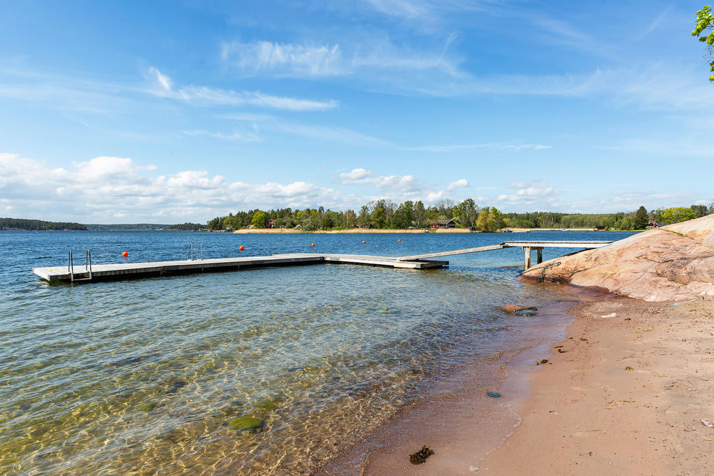 Linanäsbadet finner du en promenad bort