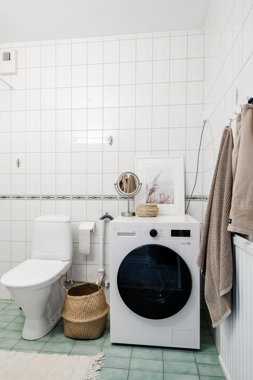 Praktiskt med tvättmaskin i lägenheten.