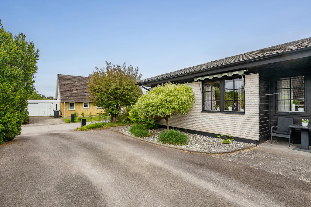 Uppfart från gata utan genomfartstrafik