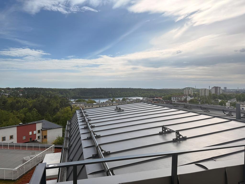 Den stora gemensamma takterrassen