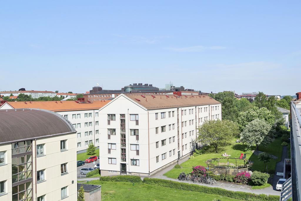 Utsikt från föreningens gemensamma terrass.