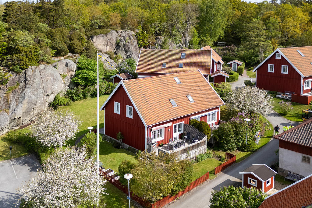 Härlig Bullerby-känsla med lugnt och naturnära läge