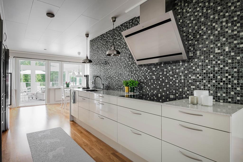 Mosaik som stänkskydd