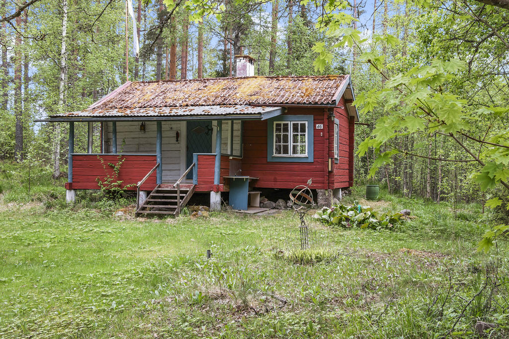 Stugan från framsidan