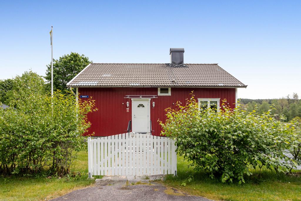 En fin grind väntar på att välkomna dig till Obhult 115.