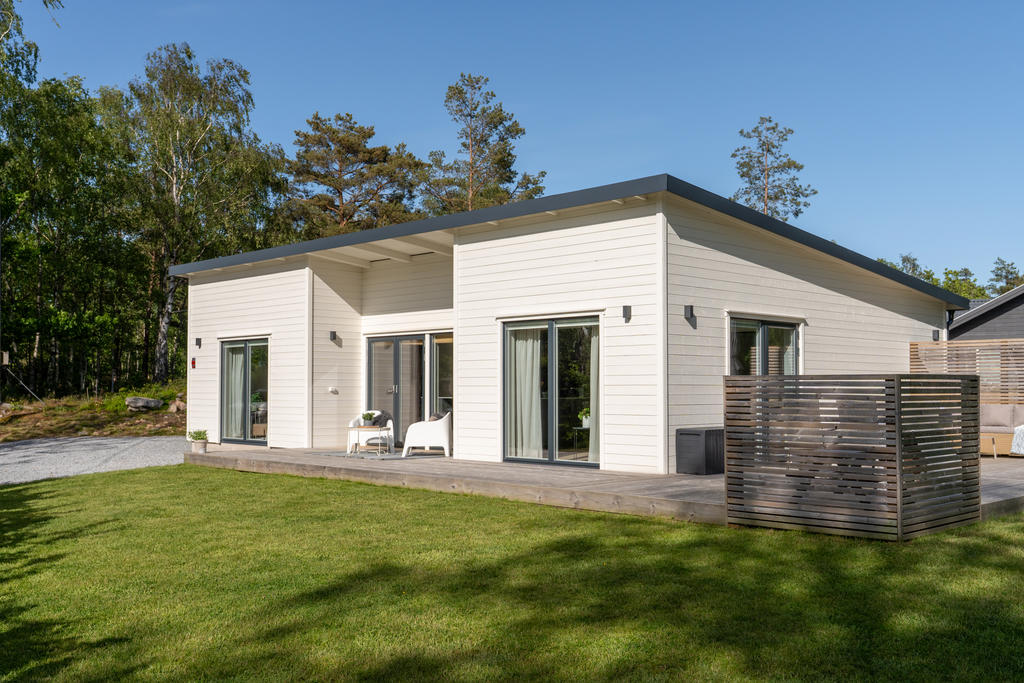 Framsidan av huset är inte bara dess ansikte utåt utan också en viktig del av helhetsintrycket och funktionaliteten.