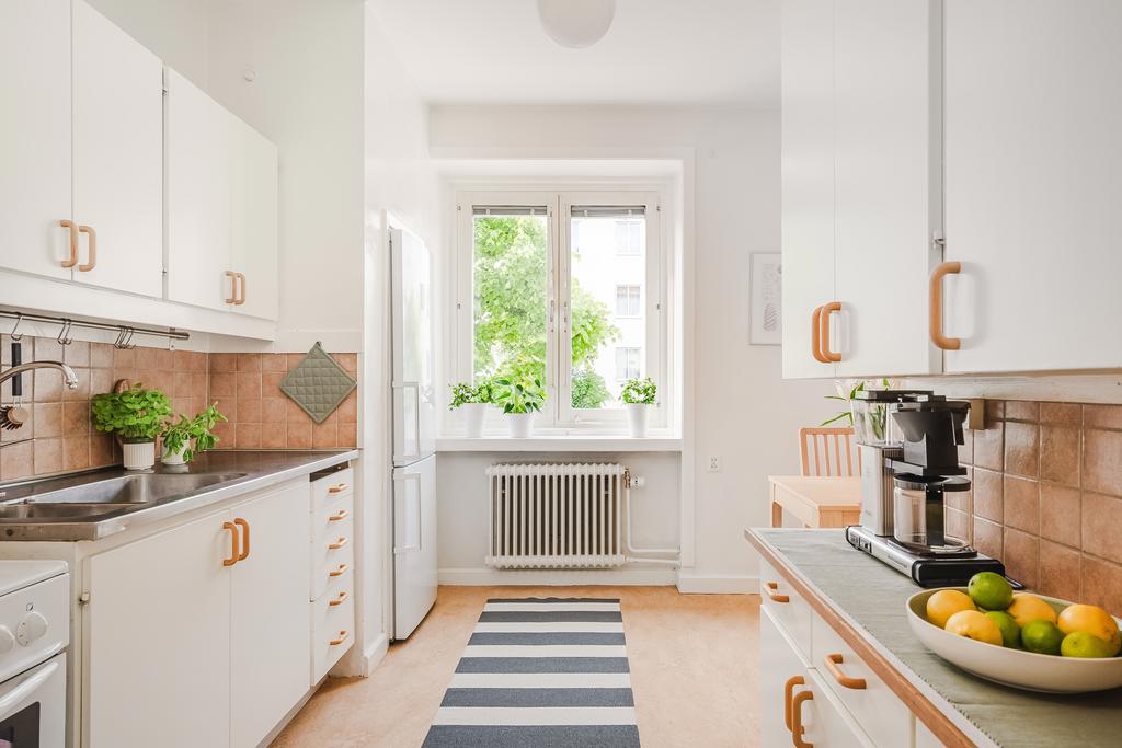 Kök med härligt ljusinsläpp