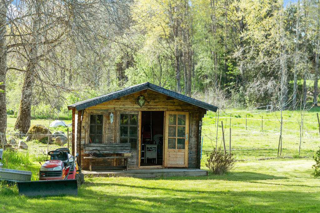 Gästhus/förrådsbyggnad. 