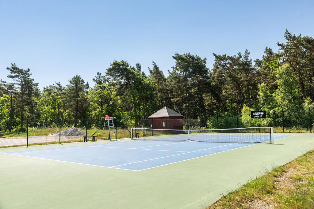 Tennis och padelbanor i anslutning till Aspö skola.

https://www.aspotennisklubb.se/