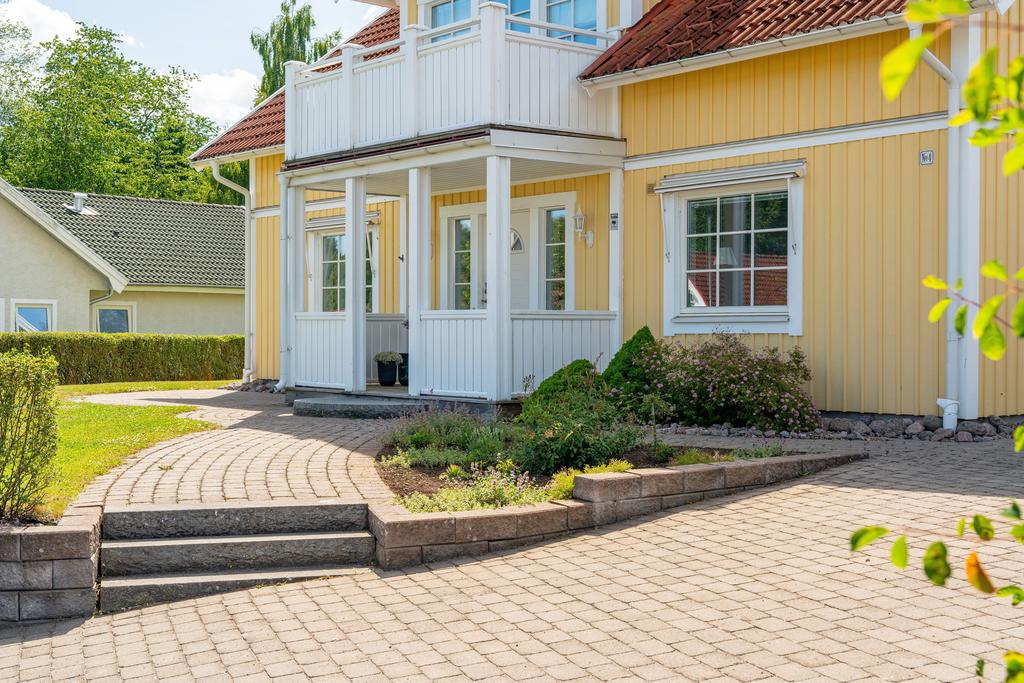 Välkomna in!
