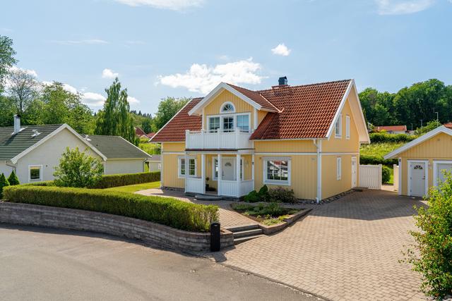 Ståtliga Berguvsägen 4