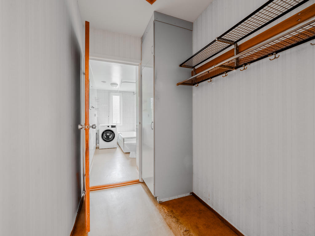 Hall/badrum