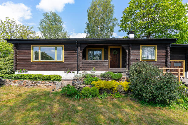 Norrbyvägen 18