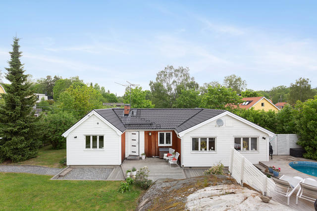 Välkomna hem till Skogsbrynsvägen 16