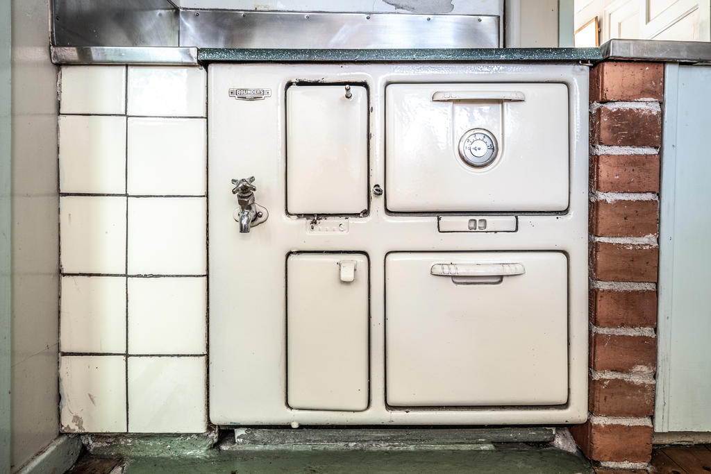 Järnspis i sovrum 3 (från tiden då huset var en 2-familjsvilla)