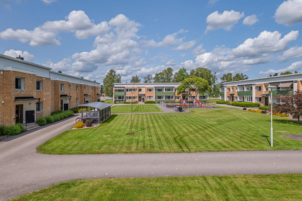 Välskött innergård