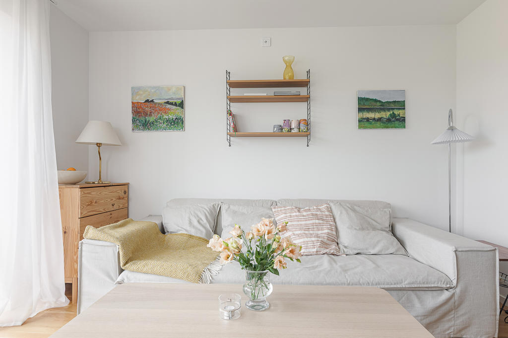 Här får du plats stor soffa