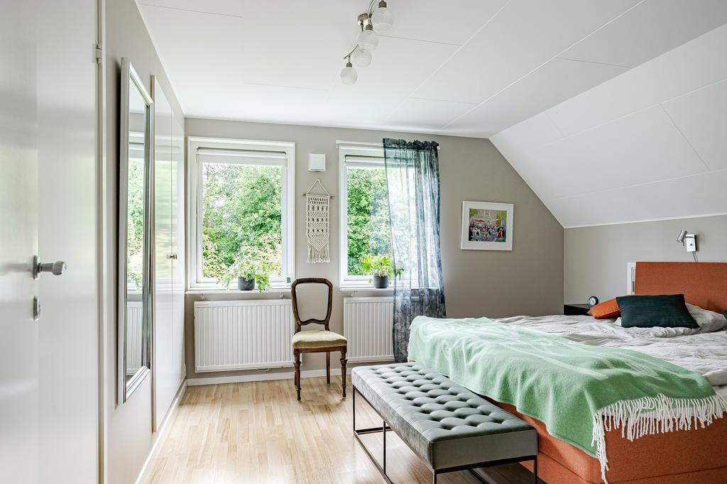 Ett av sovrummen på ovanvåningen 