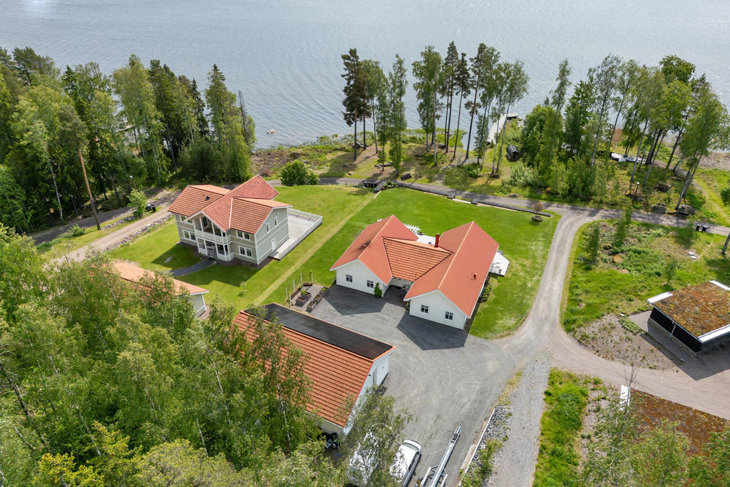 Huset mot sjön