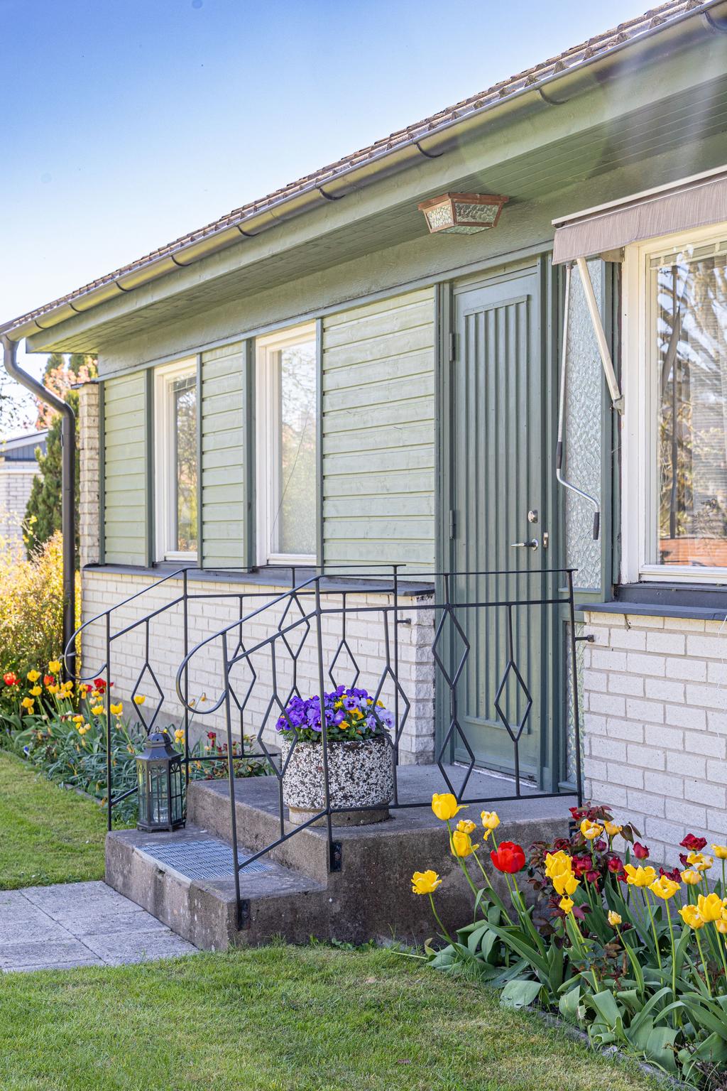 Entré vid bostadshus