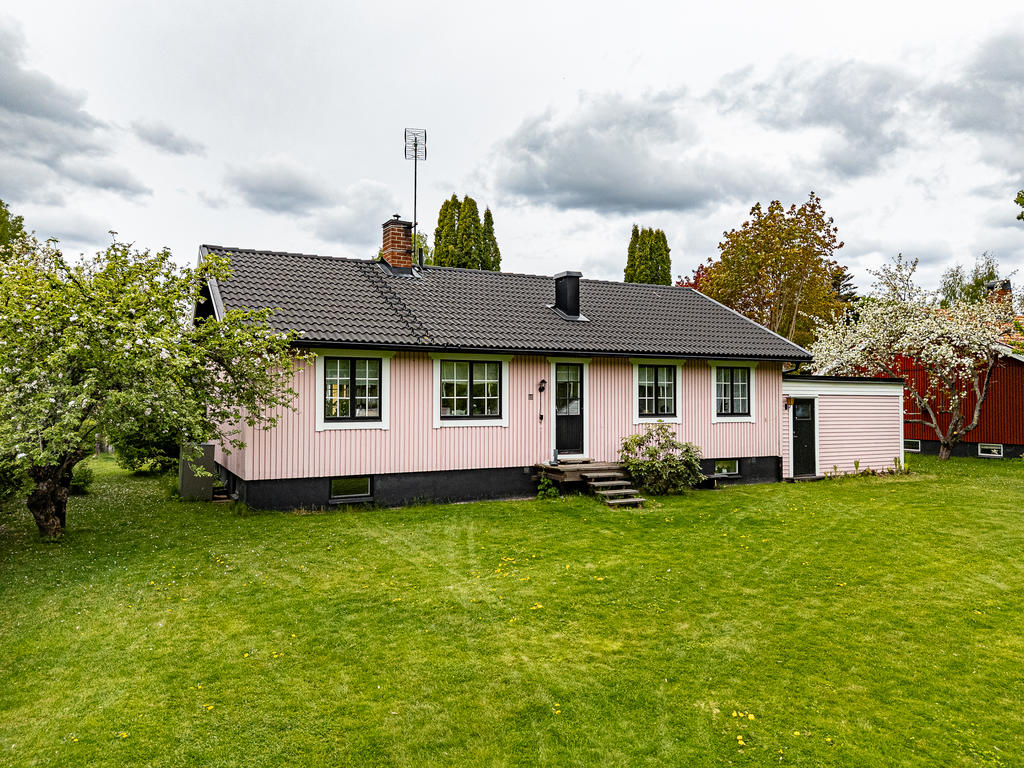 Baksidan av huset