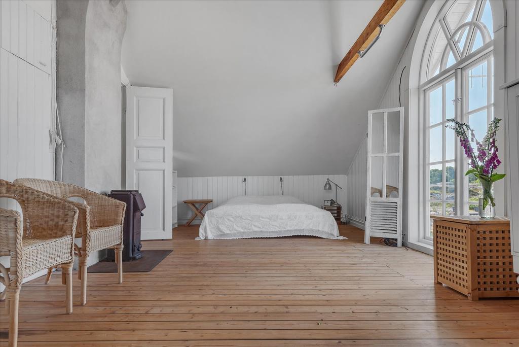 Master bedrom