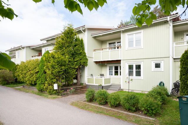 Krusbärsvägen 6 B