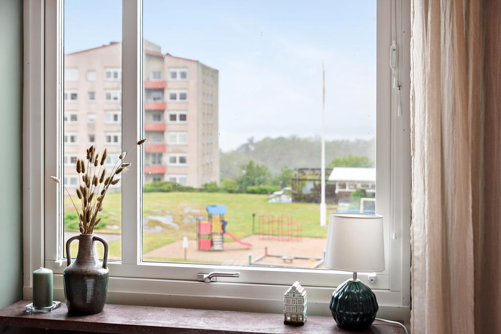 Utsikt från sovrum 