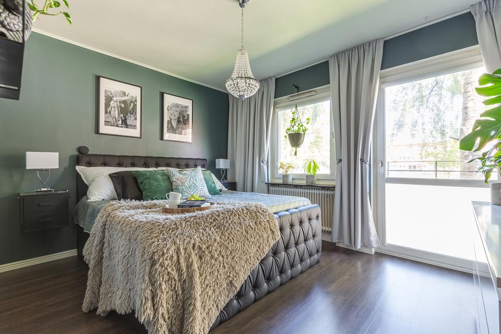 Sovrum med fransk balkong