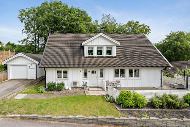 Stor familjevilla Bromvägen 20 Rödeby 
