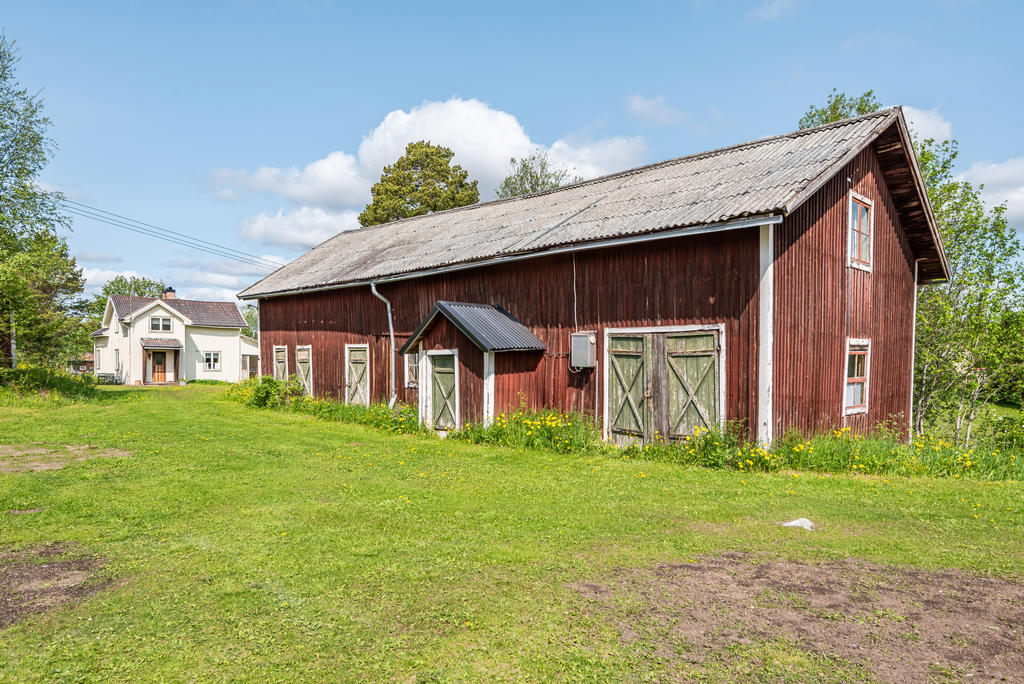 Ladugården