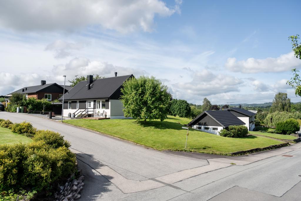 Beläget på hörntomt 