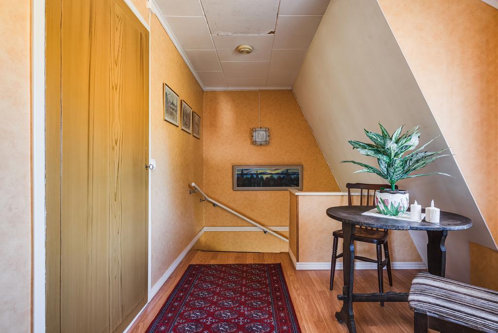 Hall Övervåning