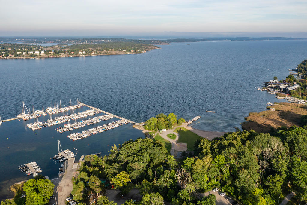 Tyresö Strandbad med båtplatser