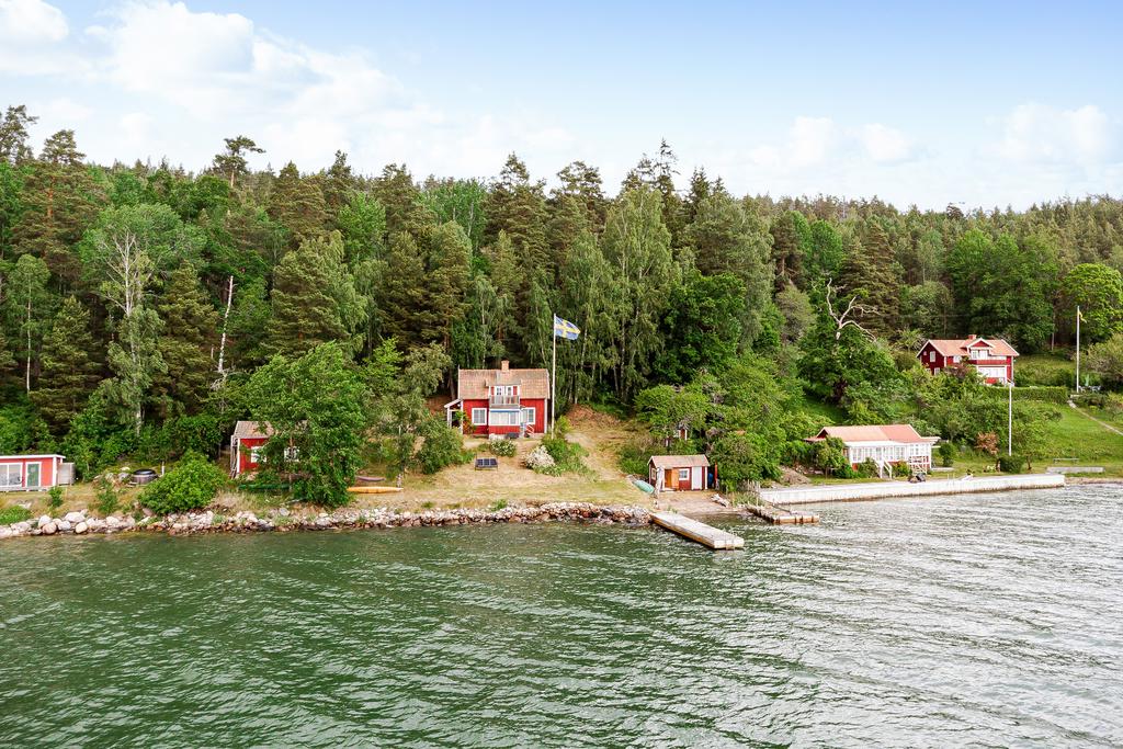Enskilt läge med egen brygga och strand