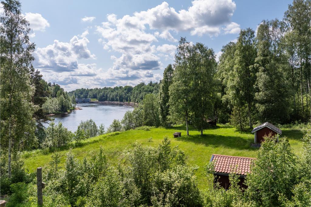 Fiskarstuga intill Västerdalälven!