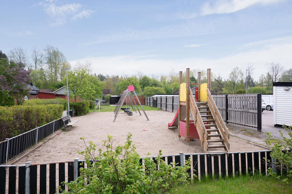 Lekplats i området