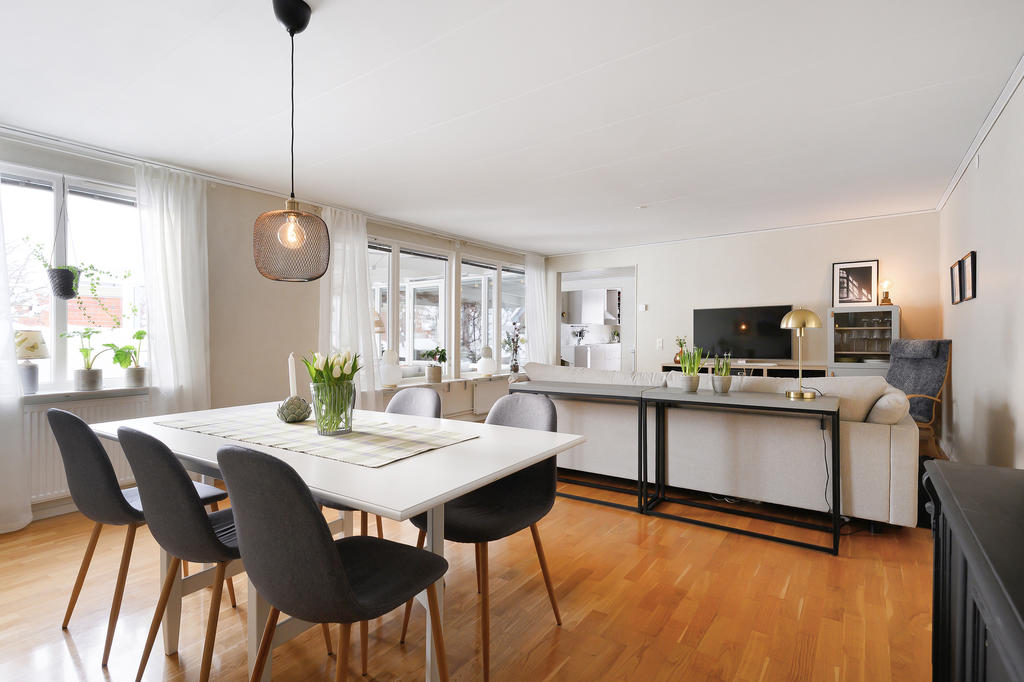 Ljust och fint vardagsrum