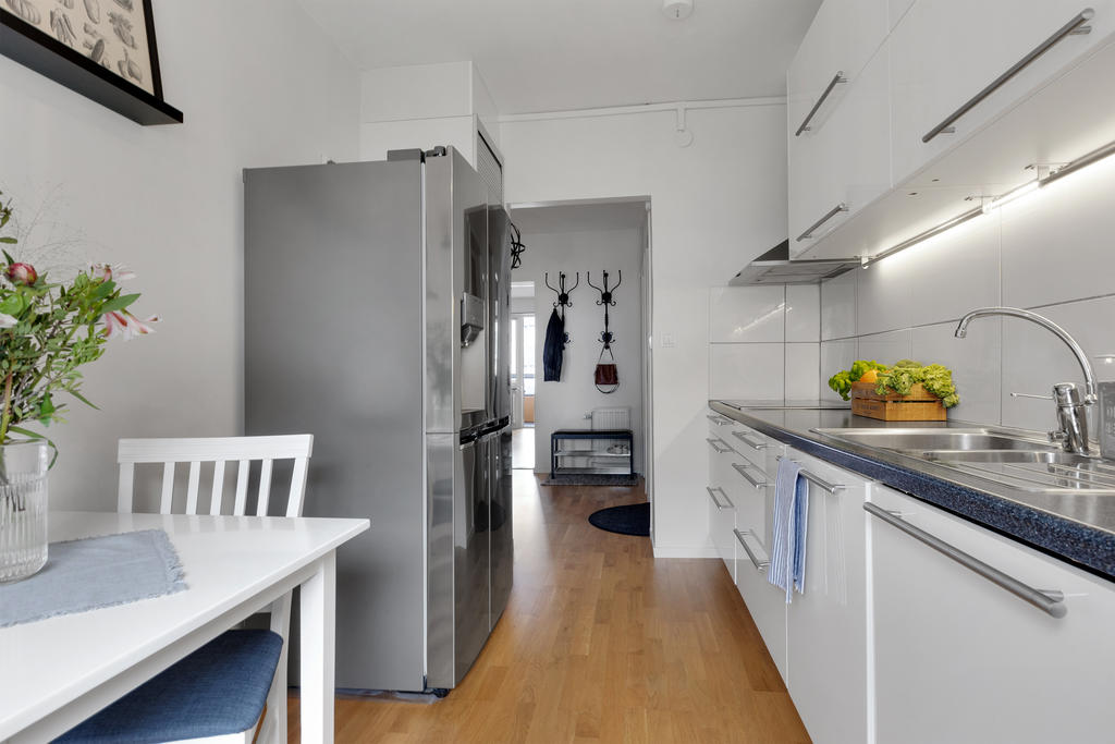 Plats för matbord i kök 