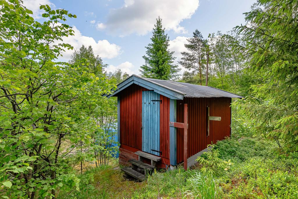Förråd bakom "carport"