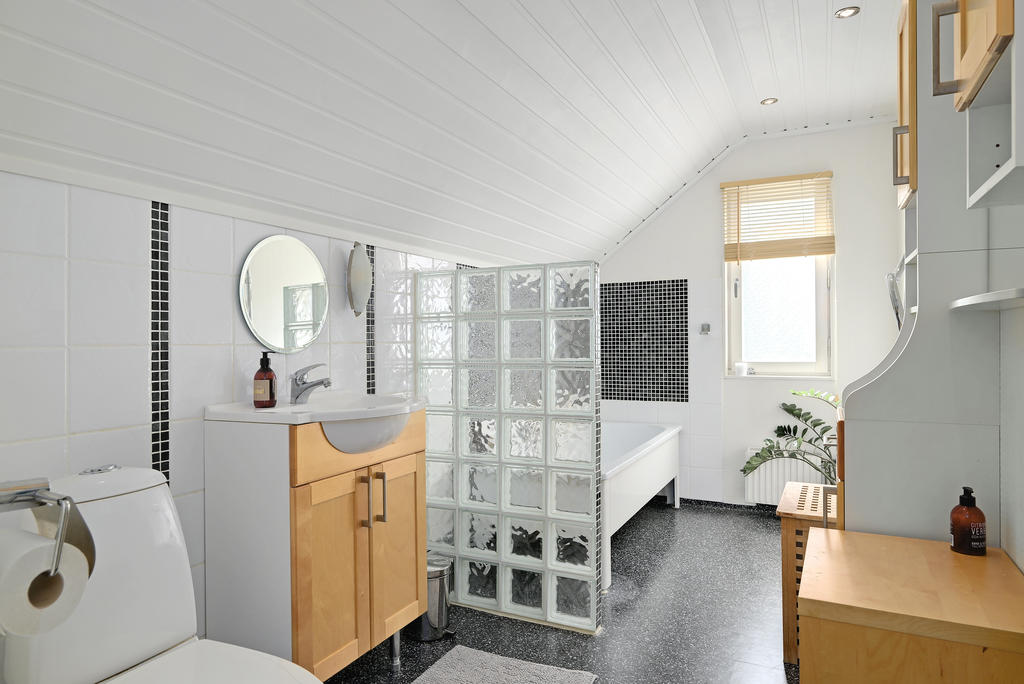 Badrum på övre plan