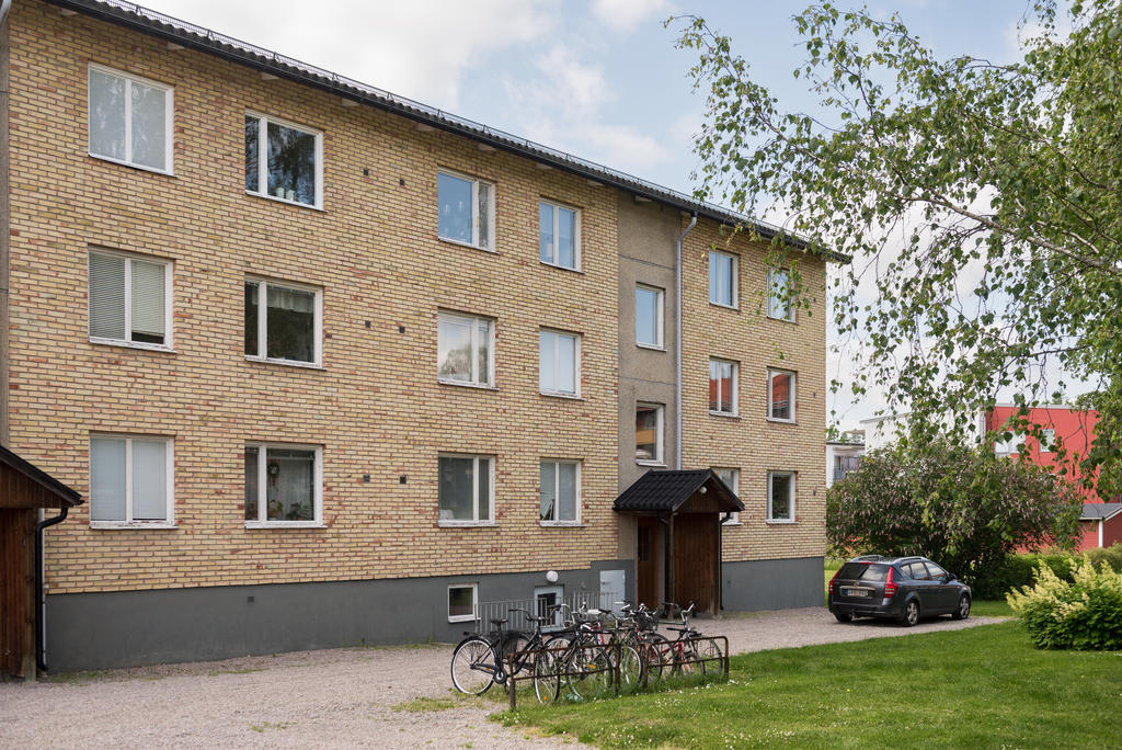 Björkvägen 1B.