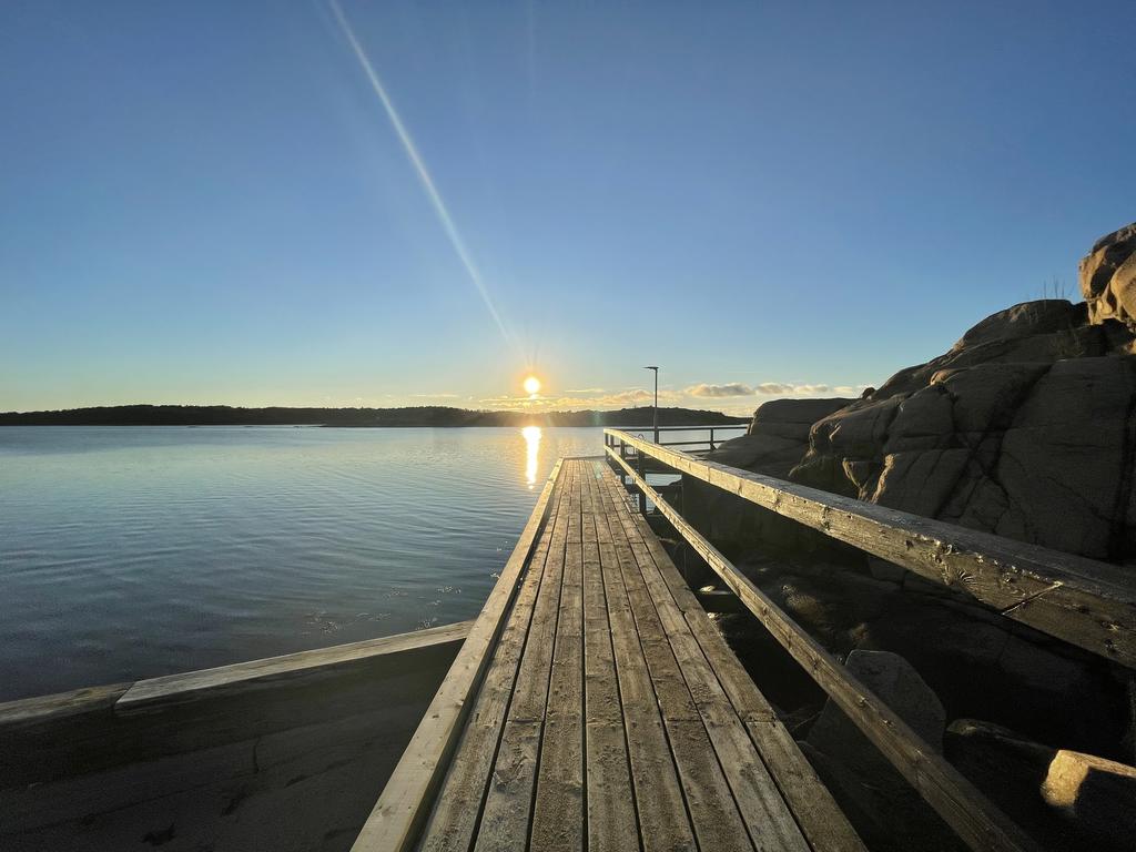 Miljöbild Tanumstrand strandpromenad.